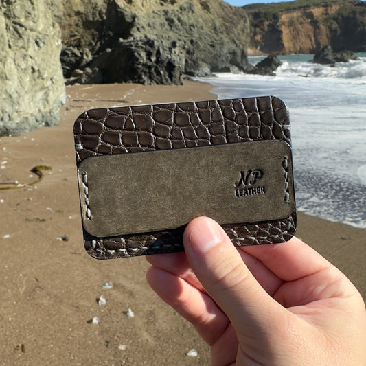 Eleison Pueblo Leather Alligator Wallet | Green
